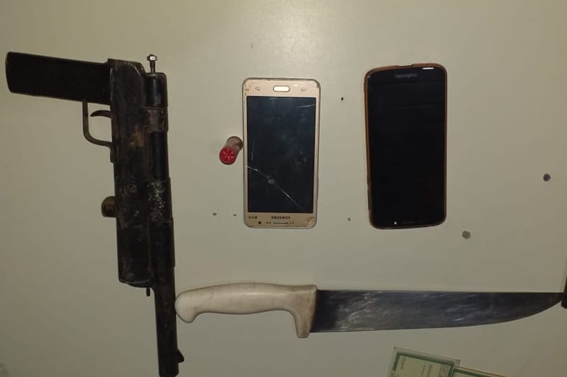 Polícia Militar prende dupla suspeita por roubos no município de Indiaroba
