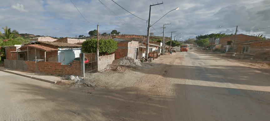 Procurada por furto qualificado mulher é presa no bairro Coqueiral
