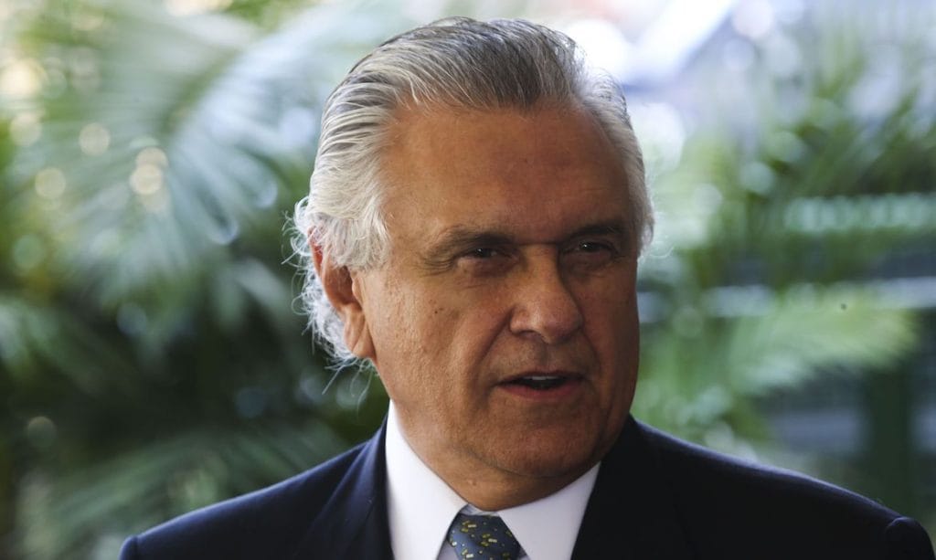 Se Bolsonaro não agir vai haver desobediência civil e povo vai quebrar tudo diz Caiado