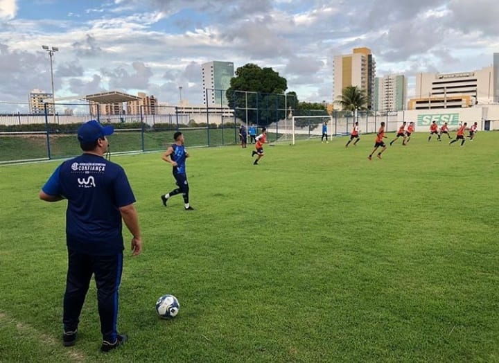 Times sergipanos suspendem treinos por causa do coronavírus