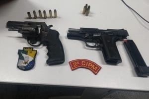 Um morre e outro é preso durante ação policial na Barra dos Coqueiros
