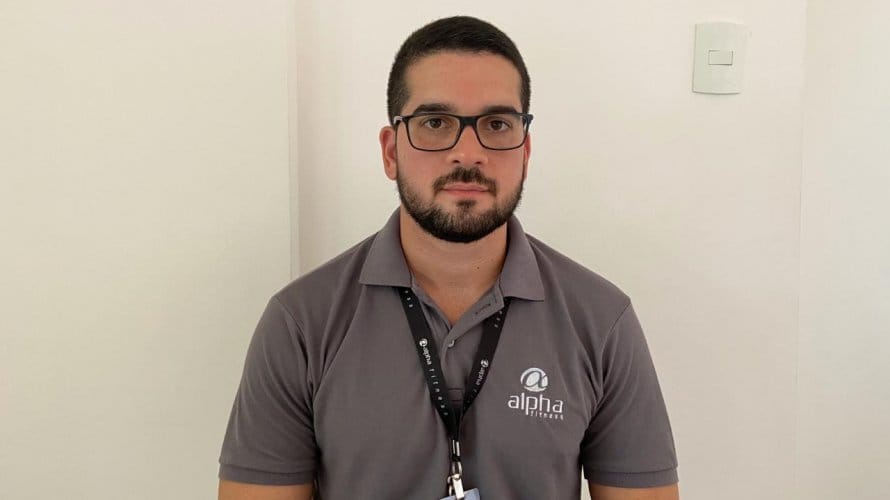 Vídeo Educador físico dá dicas de como se exercitar em casa durante isolamento social