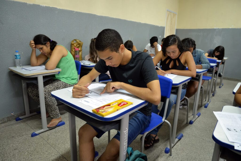 AGU garante calendário de provas do Enem