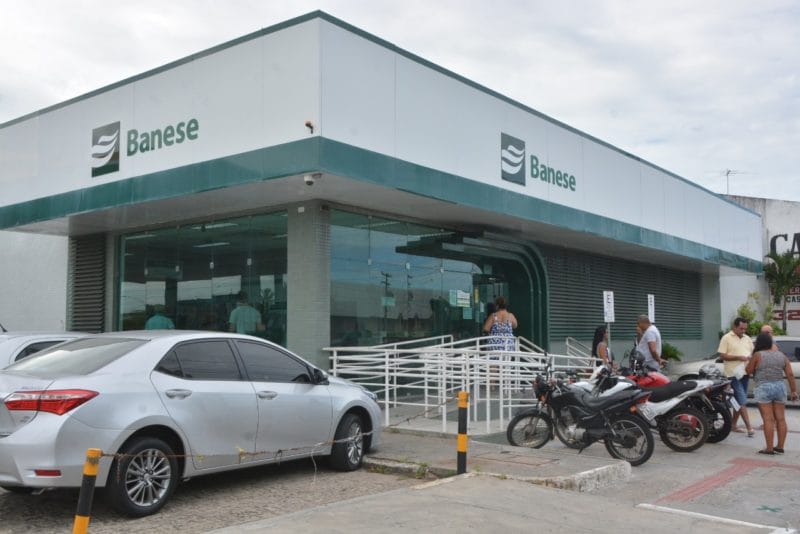 Aposentados podem ter cobrança de empréstimos suspensa por 90 dias