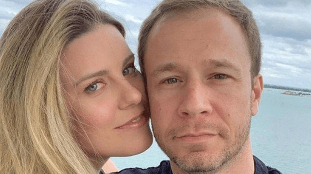 Após final do BBB esposa de Tiago Leifert anuncia primeira gravidez