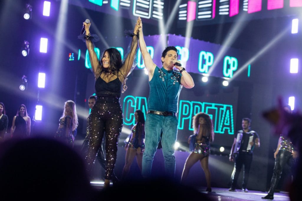 Após pedidos Paulinha anuncia live da Calcinha Preta vamos ver se a galera vai quebrar a internet”