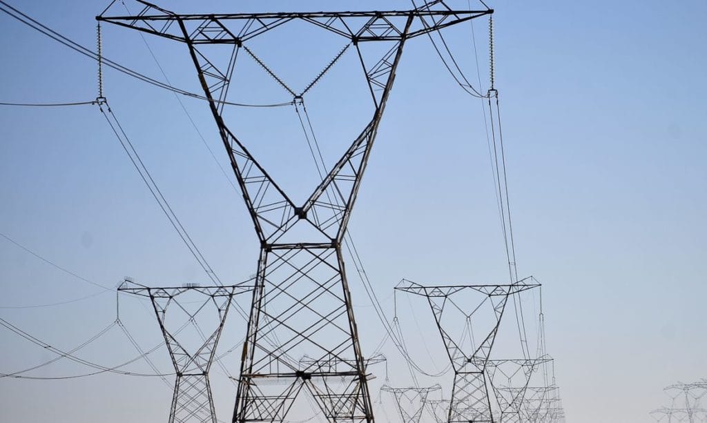 Conta de energia não terá cobrança extra em maio