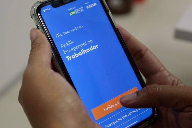 Covid 19 55 mi de pessoas correm risco de não receberem auxílio emergencial