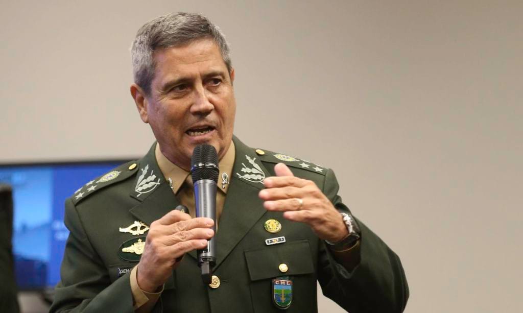 Covid 19 General Braga Netto emerge como articulador político do governo