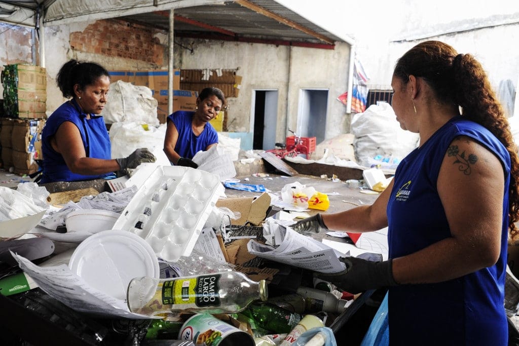 Covid 19 gera dificuldades para catadores de materiais recicláveis