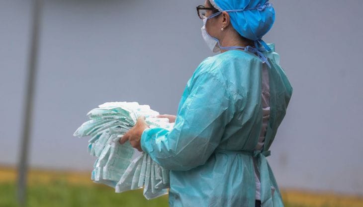 Covid 19 número de mortos nos EUA ultrapassa 40 mil