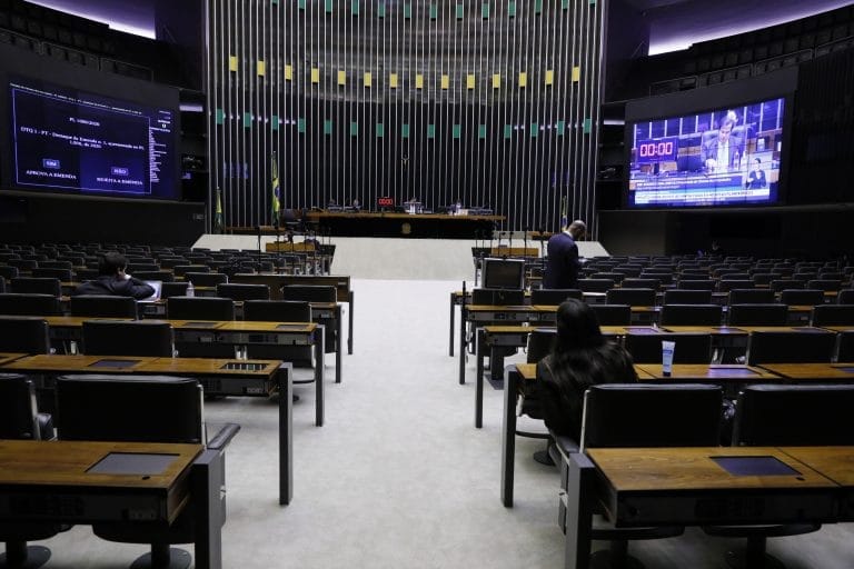 Câmara pode votar MP do Contrato Verde e Amarelo e ajuda aos estados por pandemia