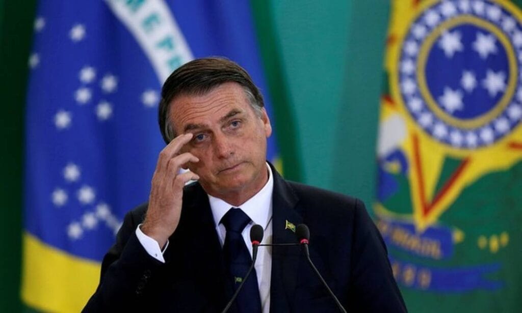 E daí Lamento quer que eu faça o quê diz Bolsonaro sobre recorde de mortos por covid 19