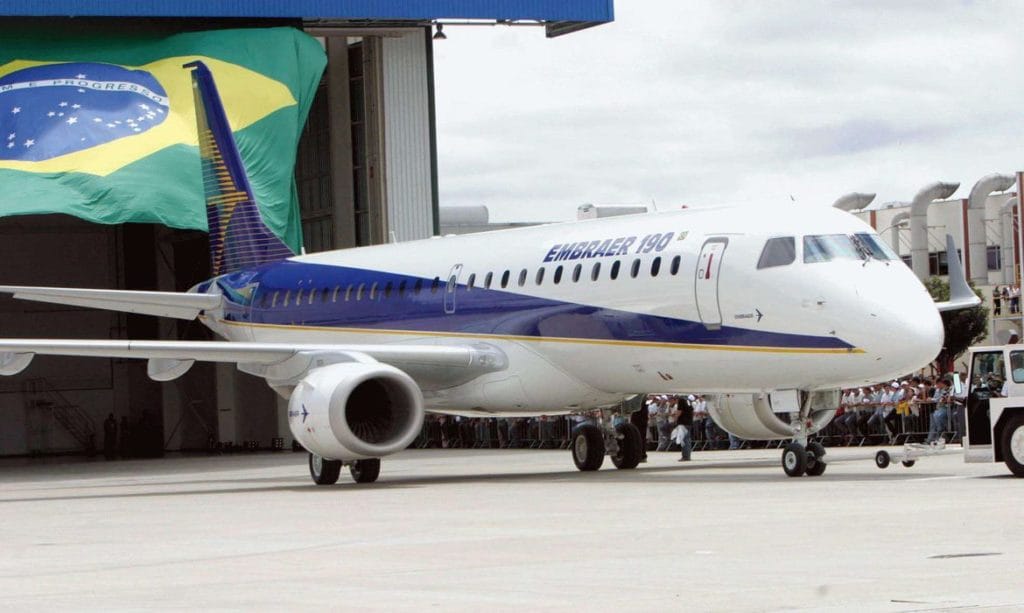 Embraer consegue acordos para suspensão temporária de contratos