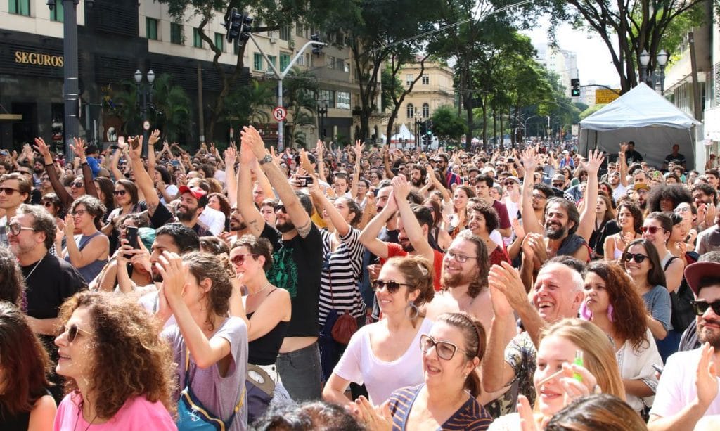 Empresas poderão prorrogar reembolso de shows e pacotes turísticos