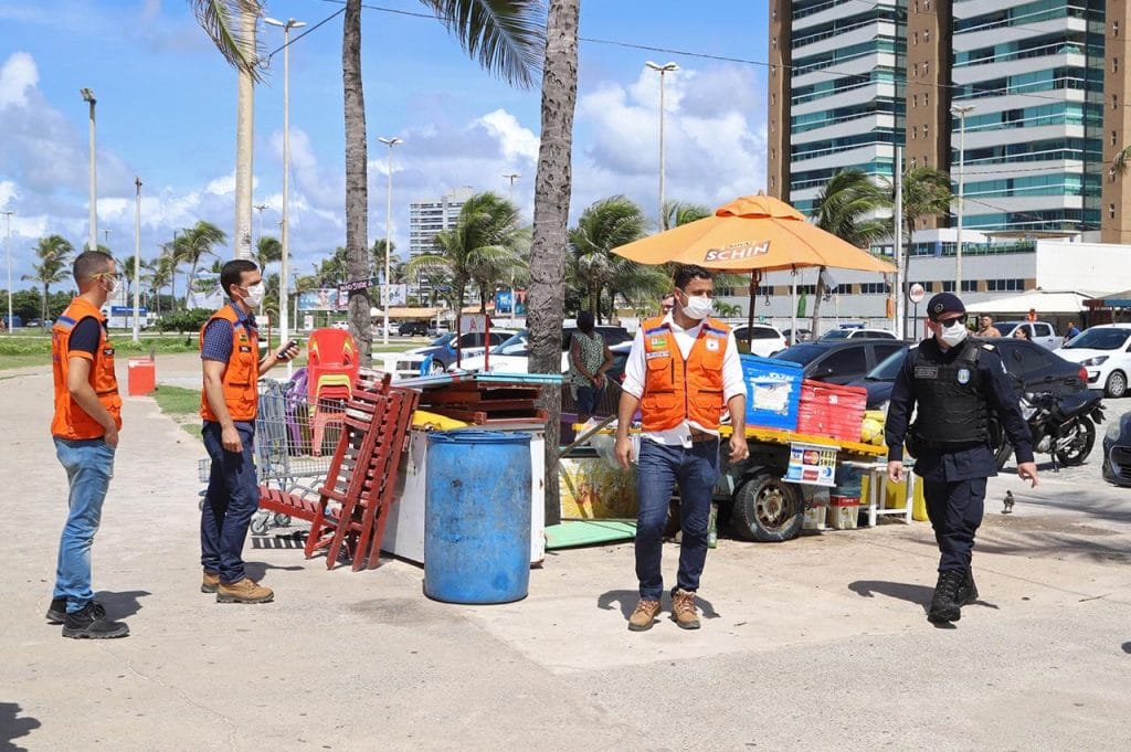 Estão colocando em risco a vida de todos diz secretário da Defesa Social de Aracaju sobre aglomerações nas praias