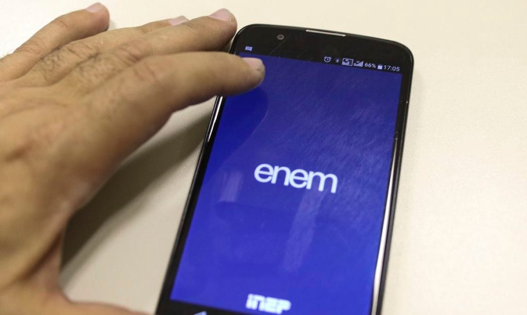 Inep adia Enem digital para 22 e 29 de novembro