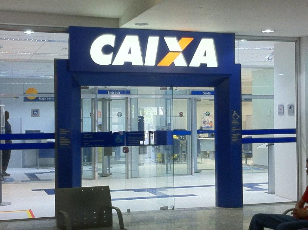 Justiça suspende exigência de regularização do CPF para receber auxílio emergencial