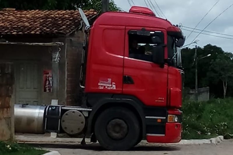 PM-SE recupera carreta roubada na Bahia 1 PM SE recupera carreta roubada na Bahia