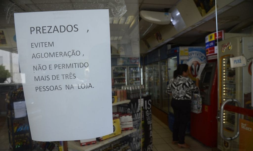Para 76 as pessoas devem ficar em casa diz Datafolha