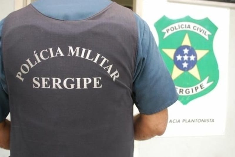 Polícia prende duas supostas estelionatárias dentro de supermercado em Lagarto
