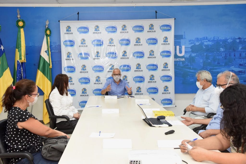 Prefeitura e UFS firmam parceria para mapear o coronavírus em Aracaju