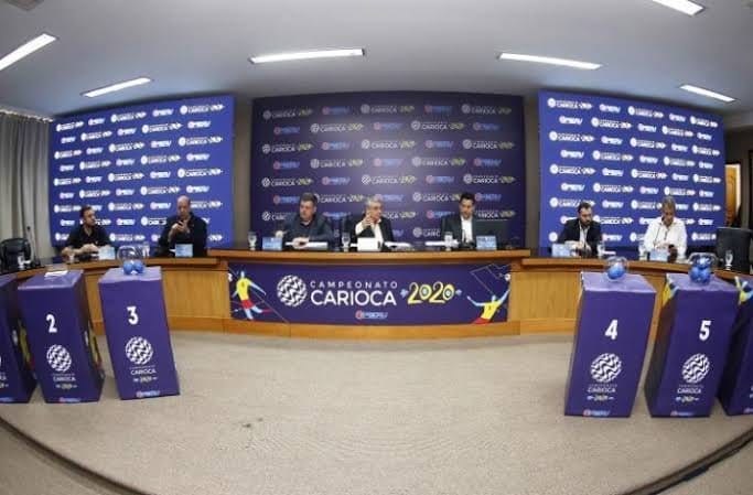 Presidente de FFERJ diz que clubes podem voltar aos treinos no fim do mês Não terá virada de mesa