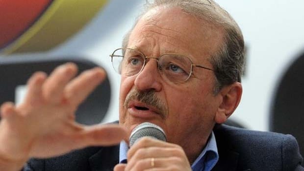 Um impeachment frustrado fortalecerá Bolsonaro diz Tarso Genro