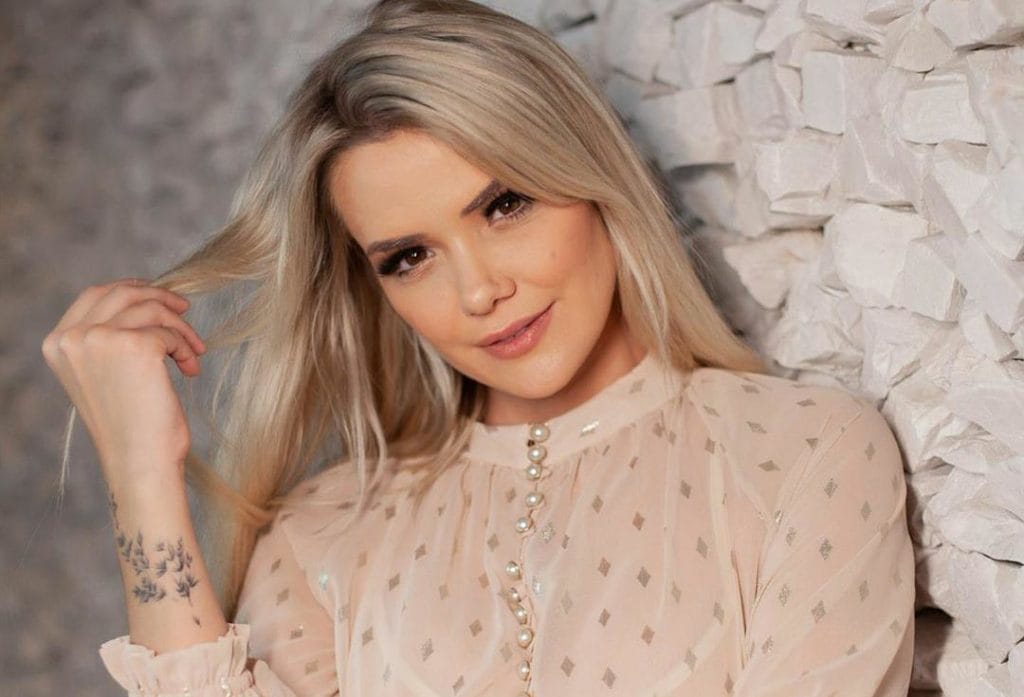 “Sempre soube que eu tinha atração por ambos os sexos” diz ex bbb Marcela
