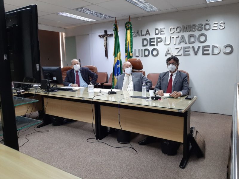 Alunos de escolas estaduais de Sergipe terão aulas virtuais