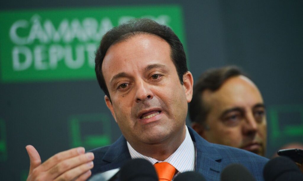 André Moura é apontado como negociador em esquema de proprina no RJ