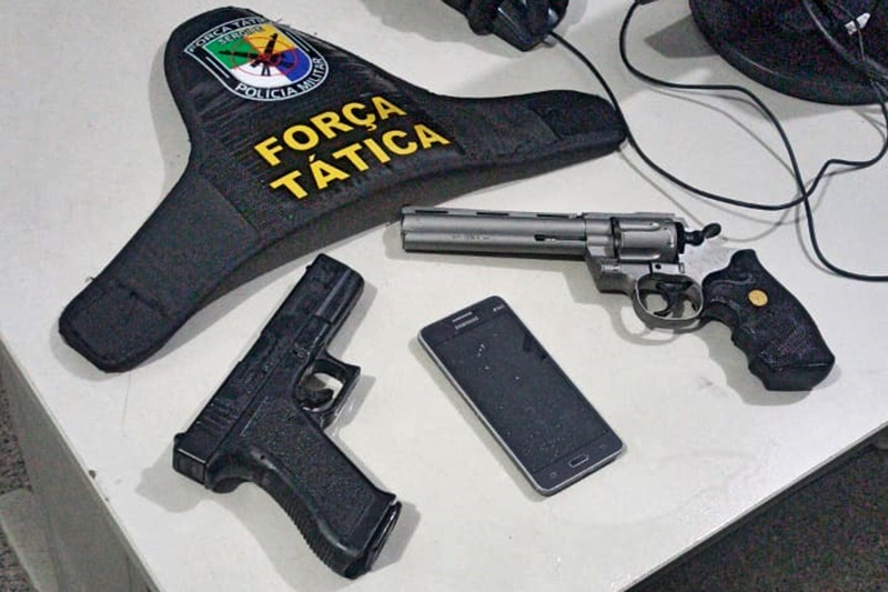 Após render motorista e causar acidente suspeitos de assalto são presos na Farolândia