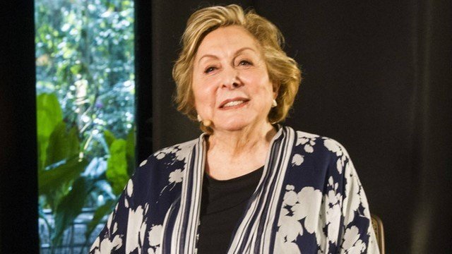 Aracy Balabanian é internada com sintomas de covid 19