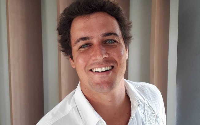 Bolsonaro tem uma pegada boa diz Felipe Dylon