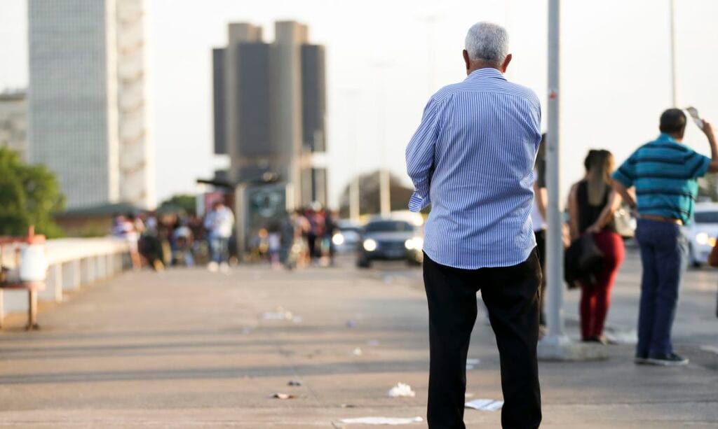 Brasil é o 4º país com maior número de casos de coronavírus em duas semanas