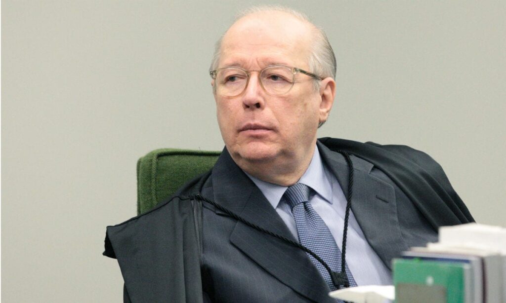 Celso de Mello decreta sigilo e nega acesso de Flávio Bolsonaro a depoimento de Paulo Marinho