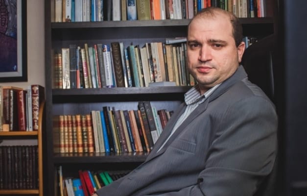 Demitido por Regina Duarte Dante Mantovani é nomeado presidente da Funarte