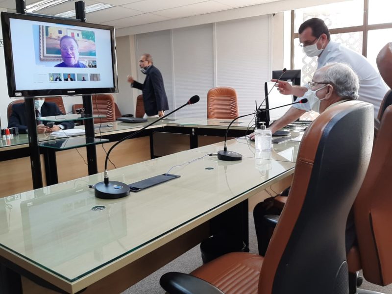 Deputados participam de mais uma sessão remota