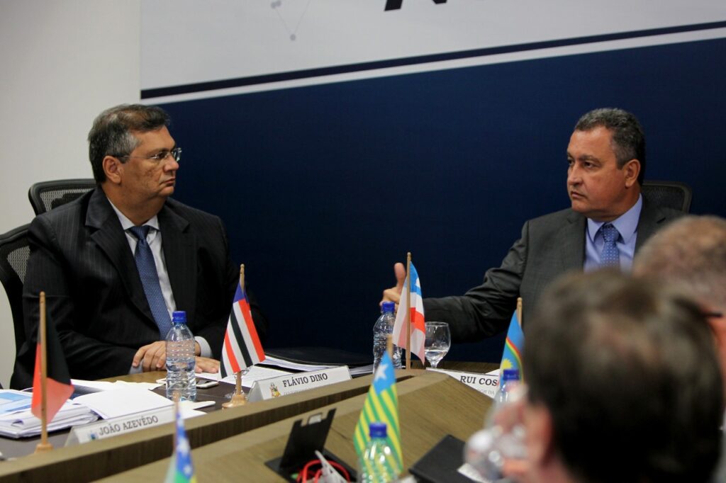 Eleições 2022 PT pode lançar Rui Costa ou apoiar Flávio Dino diz Lula