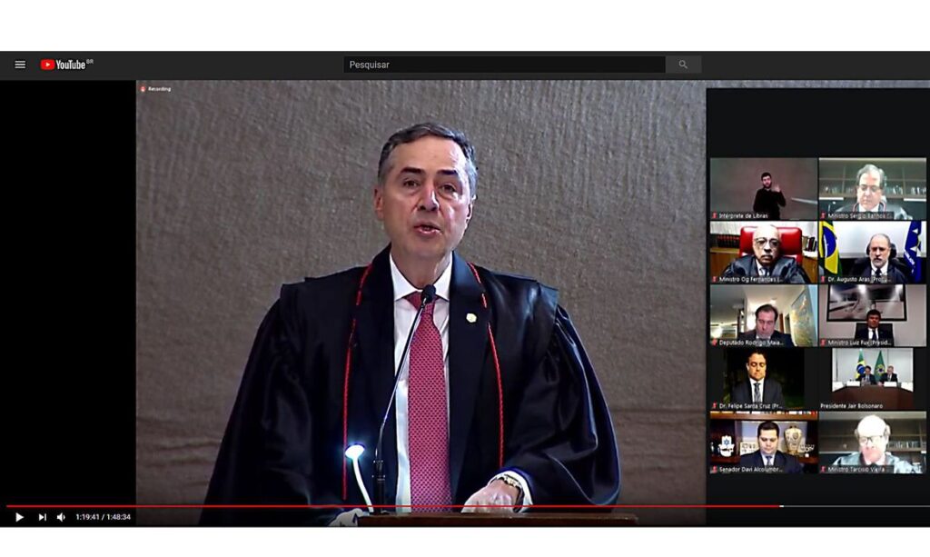 Em sessão cerimônia virtual Barroso toma posse como presidente do TSE