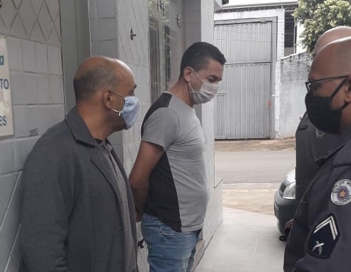Ex jogador do Corinthians é preso ao tentar furtar caixa eletrônico em SP
