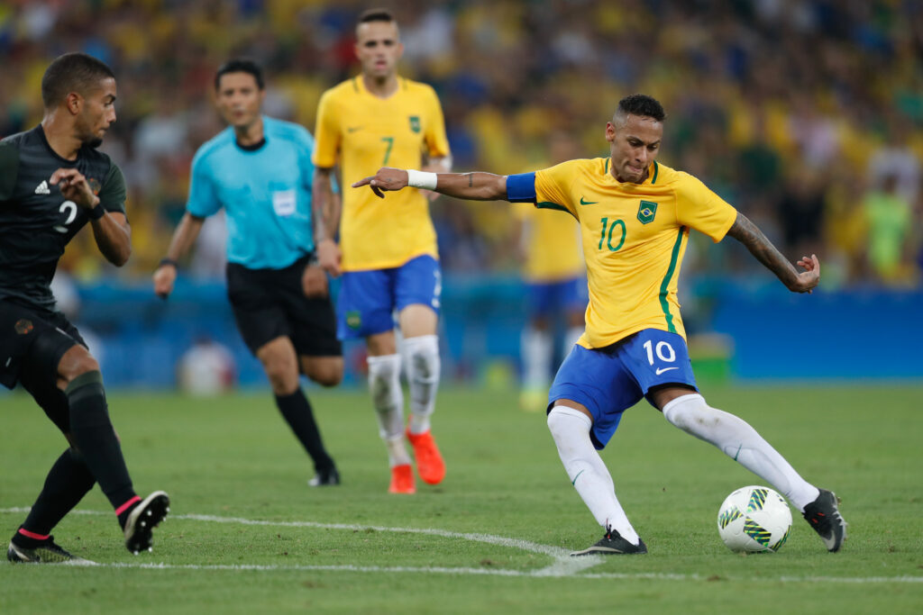 FIFA divulga novas datas de competições adiadas devido à pandemia