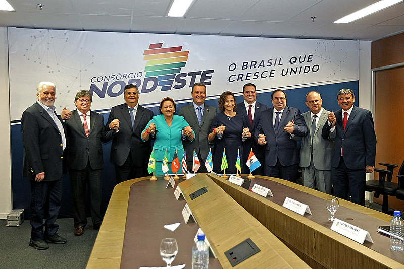 Governadores do Nordeste vão enviar ao STF dossiê sobre fake news