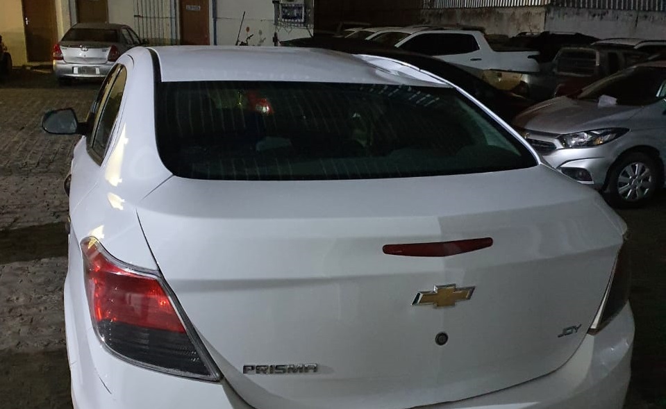 Homem é preso em Aracaju após comprar carro furtado com dinheiro do auxílio emergencial 1 Homem é preso em Aracaju após comprar carro furtado com dinheiro do auxílio emergencial 1
