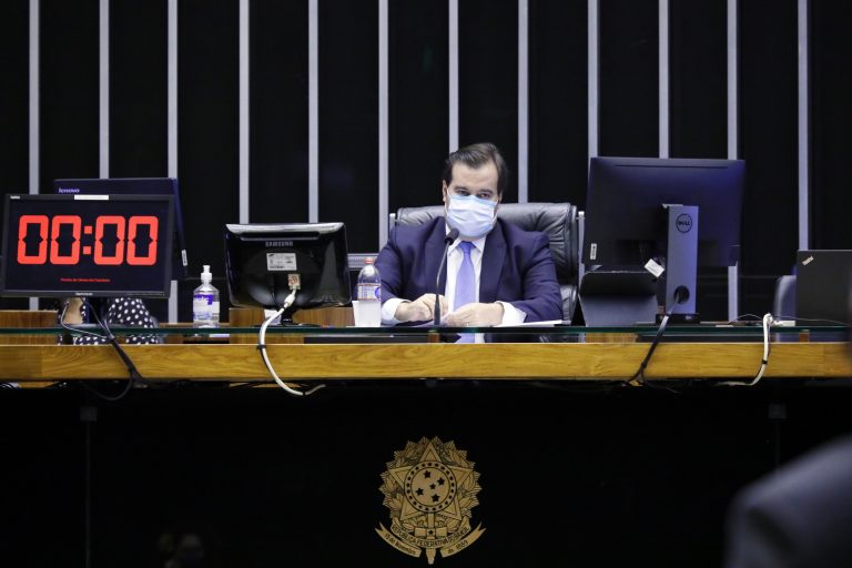 Isolamento não derruba economia diz Rodrigo Maia