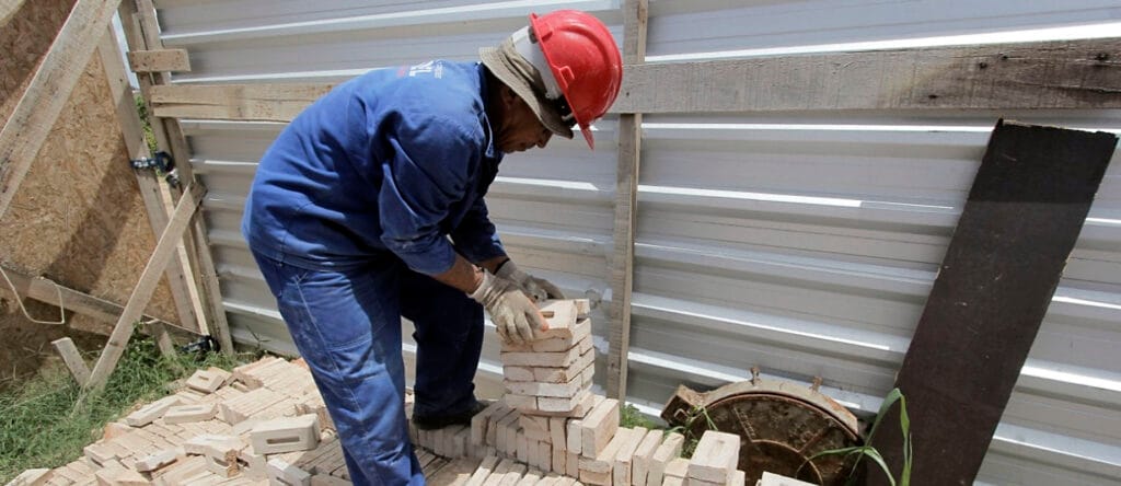 Justiça nega pedido de empresários e mantém suspensão de atividades da construção civil em Sergipe