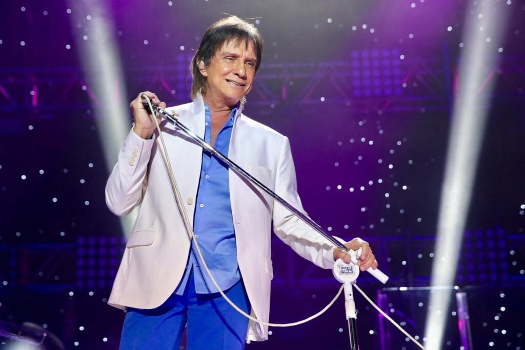Live de Roberto Carlos no Dia das Mães terá transmissão de 70 minutos