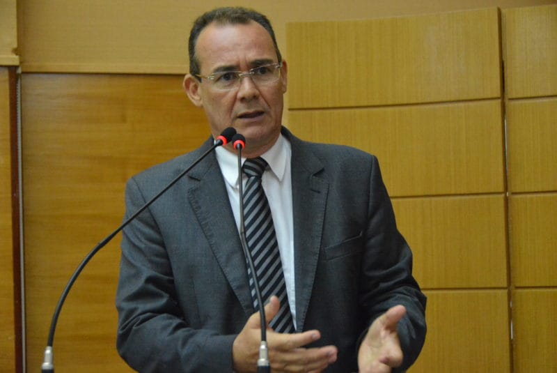 Líder do governo na Alese testa positivo para covid 19