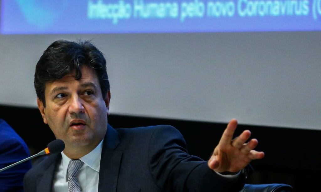 Mandetta aparece à frente de Doria em pesquisa para a presidência
