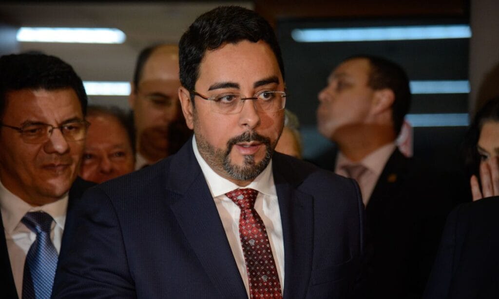 Marcelo Bretas é internado com em hospital no Rio com coronavírus